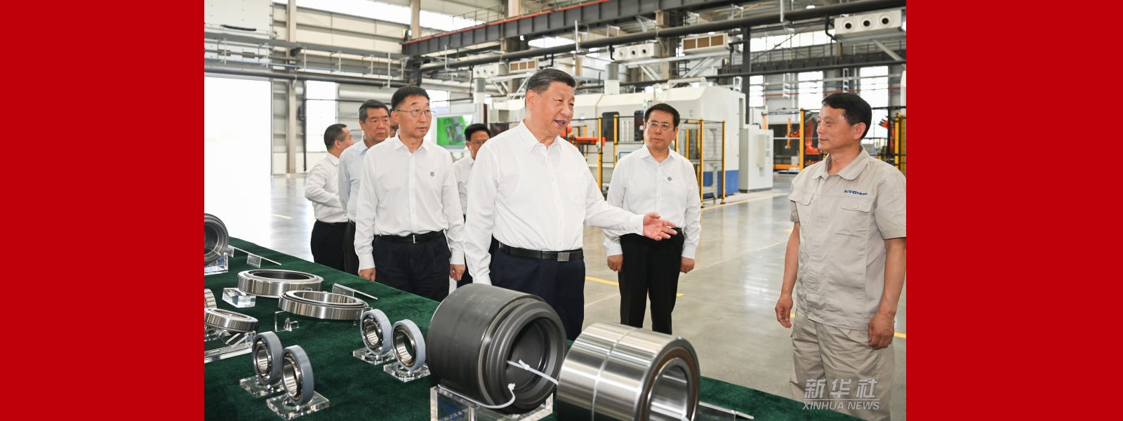 习近平：坚定信心推动高质量发展高效能治理 奋力谱写中原大地推进中国式现代化新篇章
